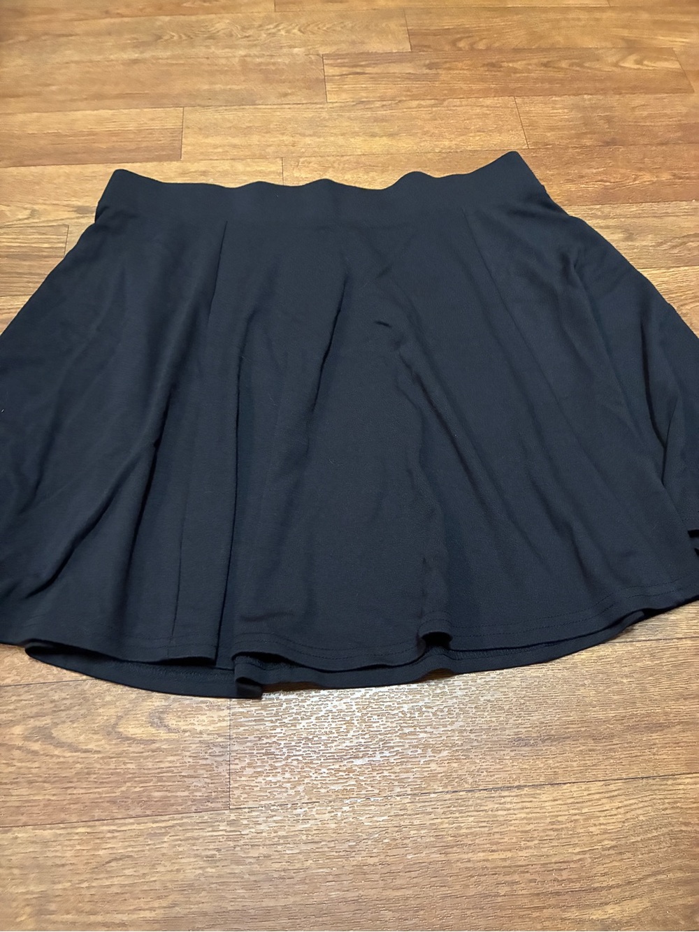 H&M Women’s Divided Skirt - Flared Silhouette Size Large